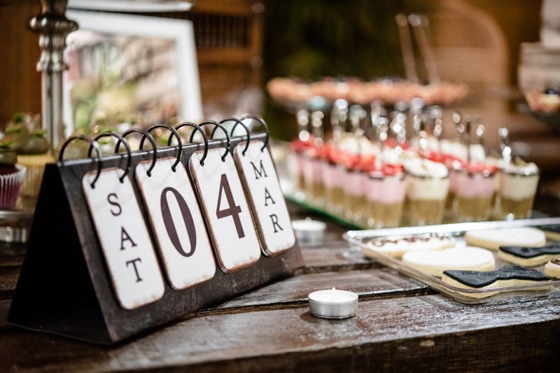 event-date
